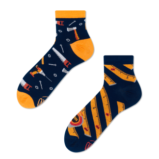 THE HANDYMAN QUARTER